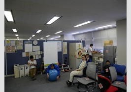 リベラル社員