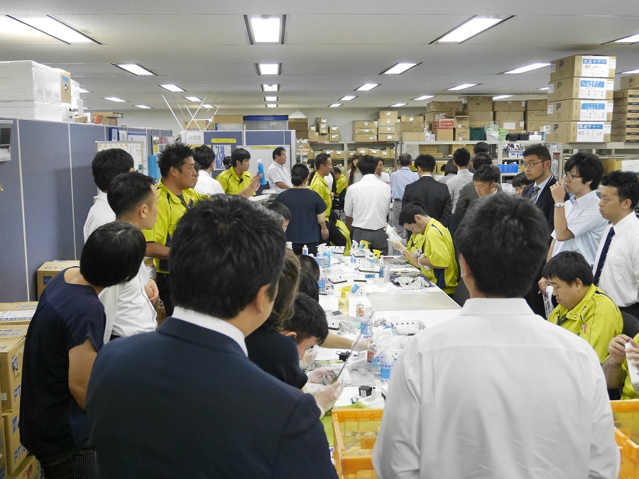 リベラル社内見学　作業場