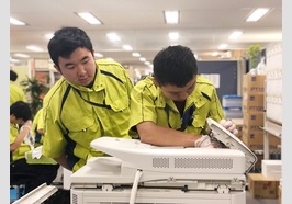 リベラル社員　特例子会社