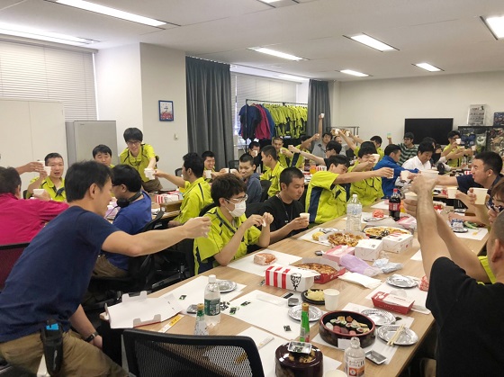 リベラル株式会社　目標達成パーティー
