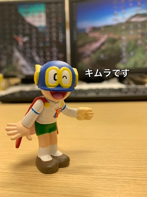 机の上　パーマン