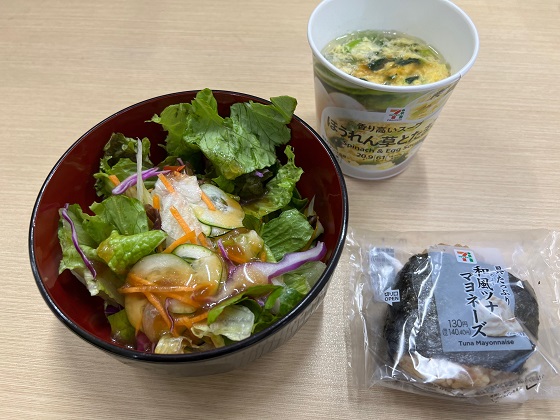 リベラル　佐久間　ランチ