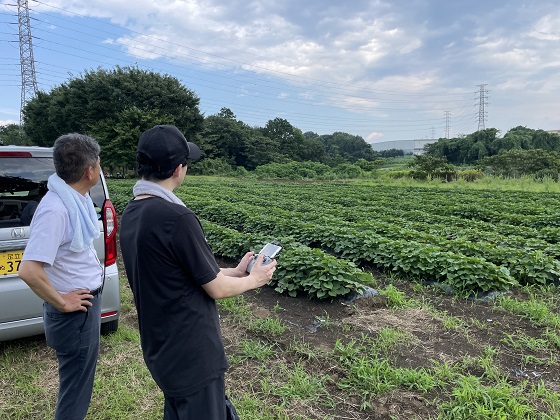リベラル社員　ドローン　田舎