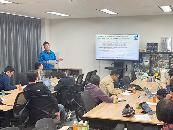 海外日系人協会　リベラル社見学