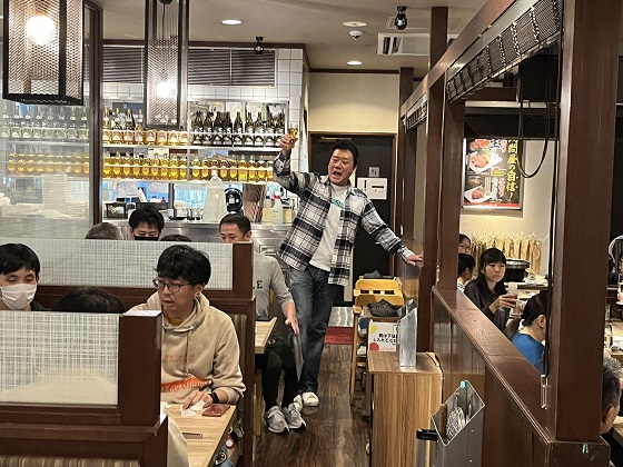 リベラル社員　乾杯