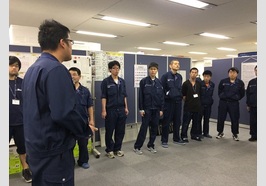 リベラル社員